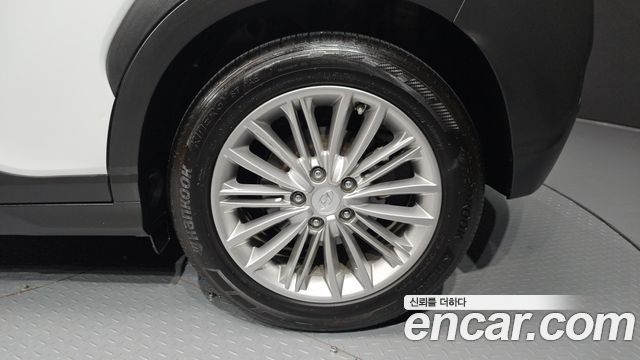 Hyundai Kona 1.6 Turbo 2WD Modern Choice 2020 — фото 21