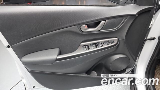 Hyundai Kona 1.6 Turbo 2WD Modern Choice 2020 — фото 24