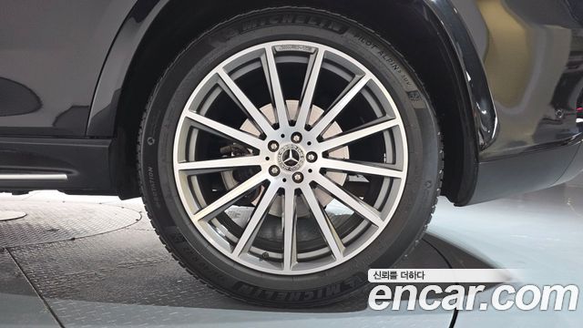 Mercedes-Benz GLS-Class (X167) GLS400d 4MATIC 2023 — фото 21
