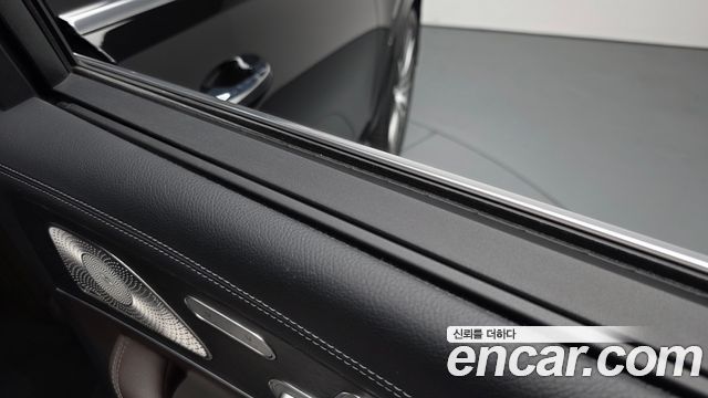 Mercedes-Benz GLS-Class (X167) GLS400d 4MATIC 2023 — фото 31