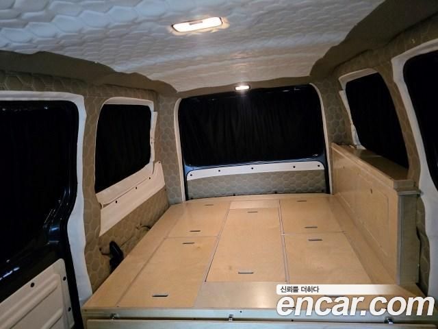 Hyundai Staria HEV 1.6 Camper Special Vehicle 2025 — фото 15