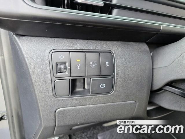 Hyundai Staria HEV 1.6 Camper Special Vehicle 2025 — фото 20