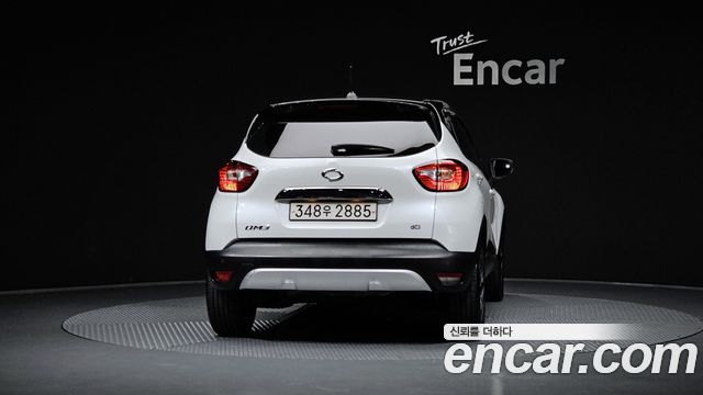 Renault Korea QM3 RE Signature 2017 — фото 4