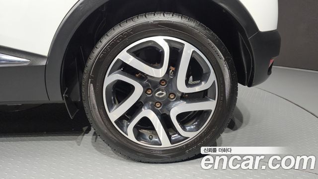 Renault Korea QM3 RE Signature 2017 — фото 21