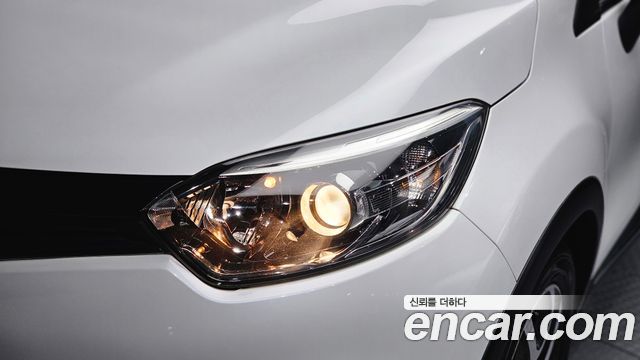 Renault Korea QM3 RE Signature 2017 — фото 22