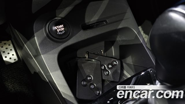 Renault Korea QM3 RE Signature 2017 — фото 27