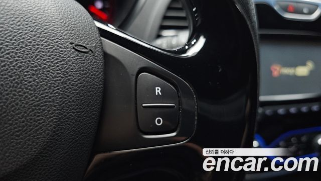 Renault Korea QM3 RE Signature 2017 — фото 29