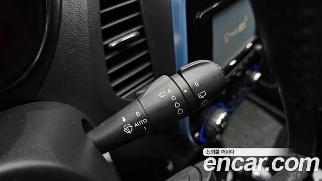Renault Korea QM3 RE Signature 2017 — фото 33