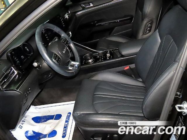 Kia K5 (III) 2.0 Signature 2023 — фото 6