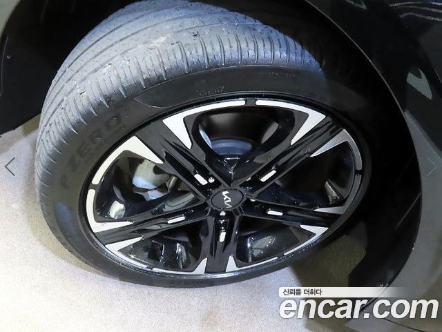 Kia K5 (III) 2.0 Signature 2023 — фото 24