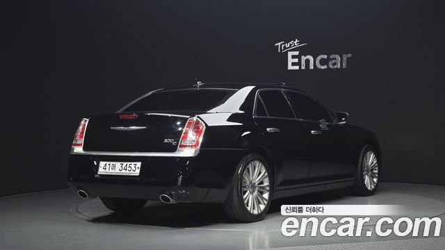 Chrysler 300C 3.6 Prestige 2013 — фото 2