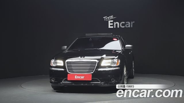 Chrysler 300C 3.6 Prestige 2013 — фото 3