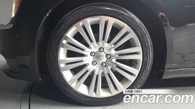 Chrysler 300C 3.6 Prestige 2013 — фото 5