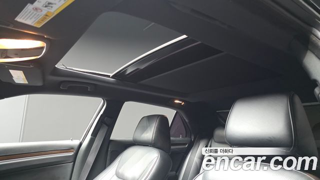 Chrysler 300C 3.6 Prestige 2013 — фото 22