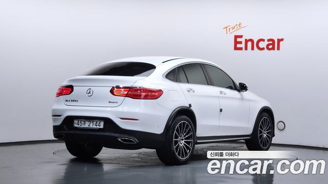 Mercedes-Benz GLC-Class (X253) GLC220 d 4MATIC Premium Coupe 2017 — фото 2