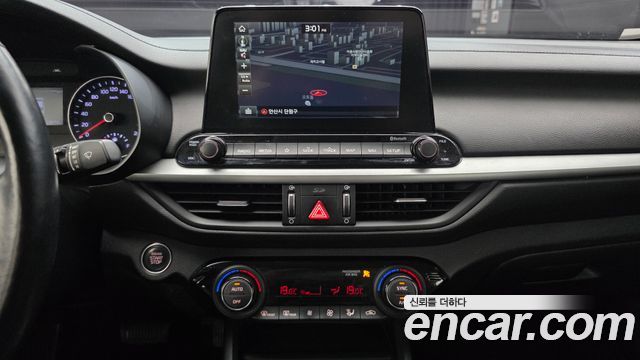 Kia K3 Luxury 2020 — фото 20