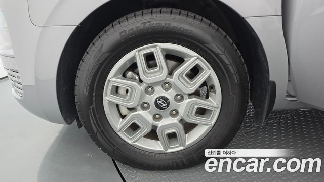Hyundai Staria L3.5 Cargo 3-Seater Modern 2025 — фото 5