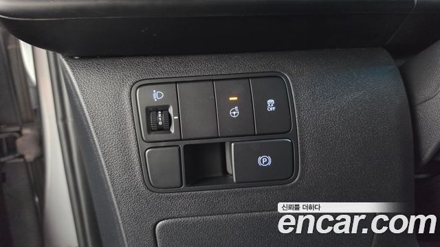 Hyundai Staria L3.5 Cargo 3-Seater Modern 2025 — фото 17