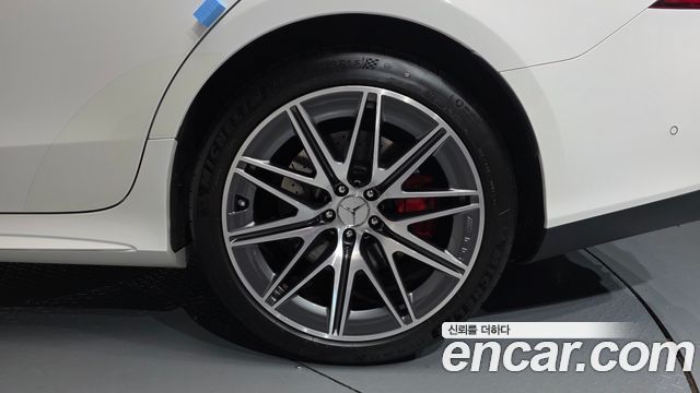 Mercedes-Benz AMG GT 4Door 43 4MATIC+ 2023 — фото 21