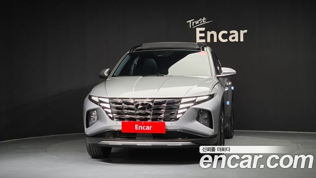 Hyundai Tucson (NX4) Gasoline 1.6 Turbo 4WD Inspiration 2022 — фото 3