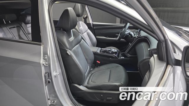 Hyundai Tucson (NX4) Gasoline 1.6 Turbo 4WD Inspiration 2022 — фото 11