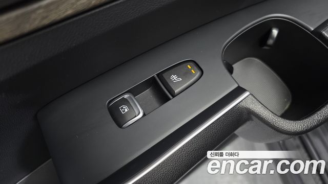 Kia Sorento (IV) Diesel 2.2 4WD Prestige 2023 — фото 32