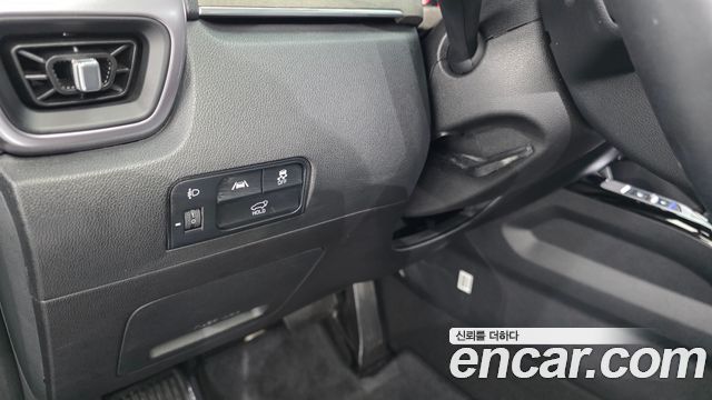 Kia Sorento (IV) Diesel 2.2 4WD Prestige 2023 — фото 37