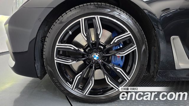 BMW 7 Series (G11) M760Li xDrive 2018 — фото 5