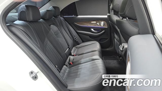 Mercedes-Benz E-Class (W213) E300 Exclusive 2019 — фото 11