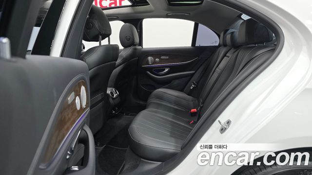 Mercedes-Benz E-Class (W213) E300 Exclusive 2019 — фото 12