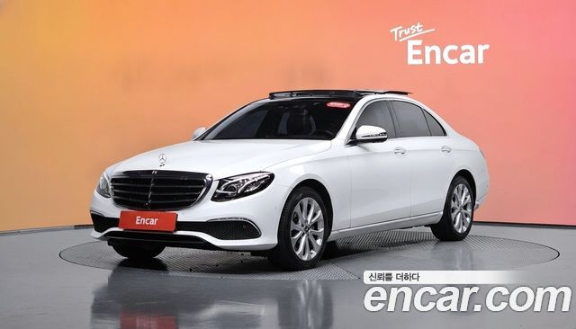 Mercedes-Benz E-Class (W213) E300 Exclusive