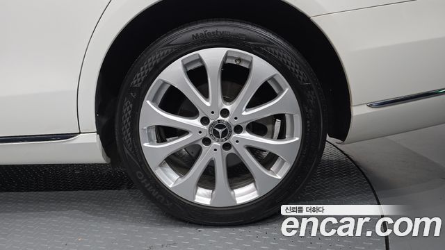 Mercedes-Benz E-Class (W213) E300 Exclusive 2019 — фото 21