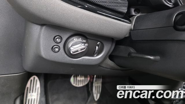 MINI Cooper Clubman High 2nd 2020 — фото 17