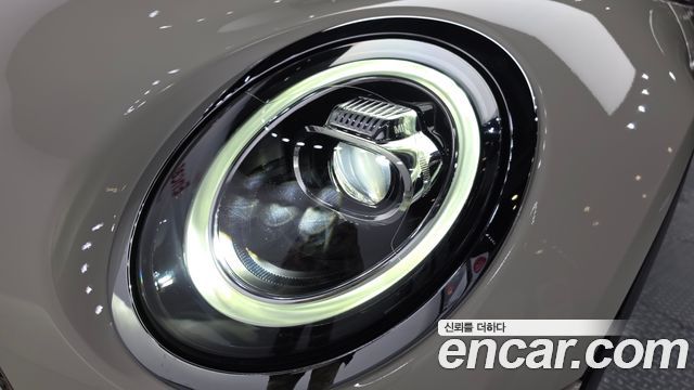 MINI Cooper Clubman High 2nd 2020 — фото 22