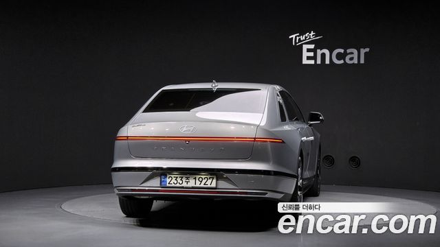 Hyundai Grandeur (GN7) 2,5 Gasoline 2WD Exclusive 2024 — фото 4