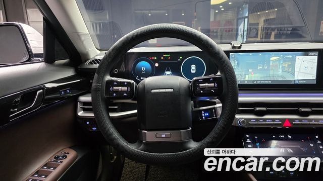 Hyundai Grandeur (GN7) 2,5 Gasoline 2WD Exclusive 2024 — фото 14