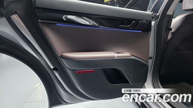 Hyundai Grandeur (GN7) 2,5 Gasoline 2WD Exclusive 2024 — фото 25