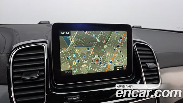 Mercedes-Benz GLE-Class (W166) GLE350 d 4MATIC Coupe 2017 — фото 14