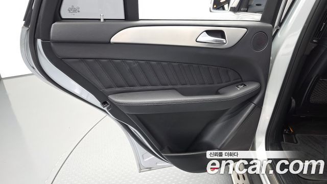 Mercedes-Benz GLE-Class (W166) GLE350 d 4MATIC Coupe 2017 — фото 25