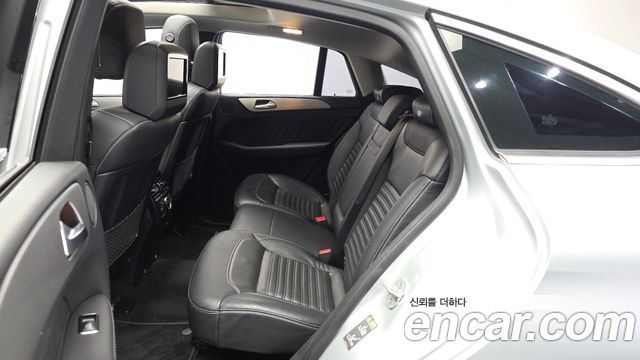 Mercedes-Benz GLE-Class (W166) GLE350 d 4MATIC Coupe 2017 — фото 26
