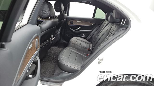 Mercedes-Benz E-Class (W213) E250 Exclusive 2021 — фото 11