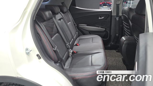 KG Mobility (SsangYong) Tivoli Air Diesel IX 4WD 2019 — фото 11