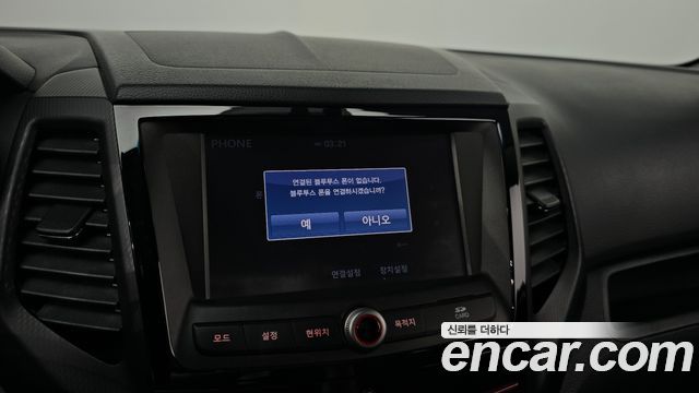 KG Mobility (SsangYong) Tivoli Air Diesel IX 4WD 2019 — фото 16