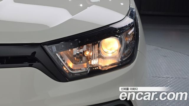 KG Mobility (SsangYong) Tivoli Air Diesel IX 4WD 2019 — фото 22