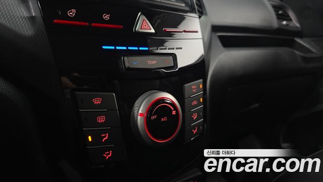 KG Mobility (SsangYong) Tivoli Air Diesel IX 4WD 2019 — фото 31