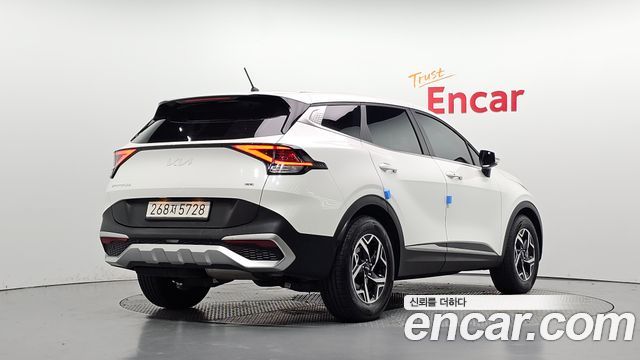 Kia Sportage (V) Diesel 2.0 4WD Trendy 2023 — фото 2