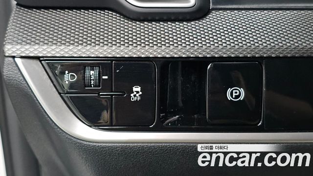 Kia Sportage (V) Diesel 2.0 4WD Trendy 2023 — фото 28