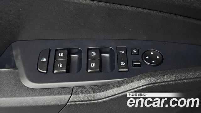 Kia Sportage (V) Diesel 2.0 4WD Trendy 2023 — фото 31
