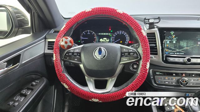 KG Mobility (SsangYong) Rexton Sports Khan Diesel 2.2 4WD Professional X (5-Link) 2019 — фото 13