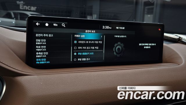 Genesis G80 (RG3) Gasoline 2.5 Turbo AWD 2023 — фото 42